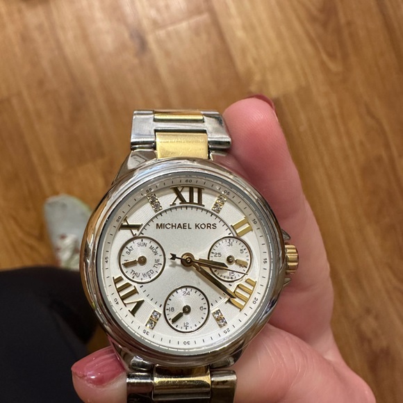 Michael Kors Two Toned Watch - Picture 3 of 6